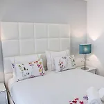 Real Holidays Апартаменты *