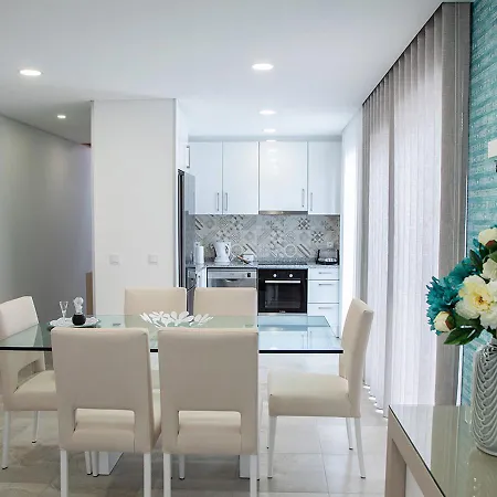 דירה Real Holidays