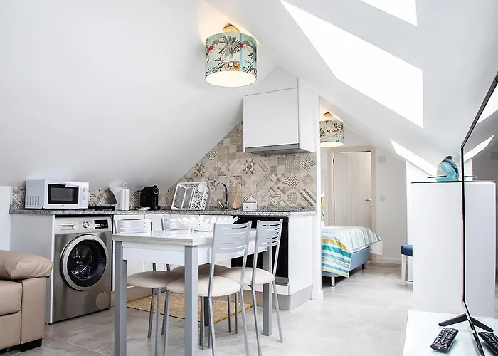 Real Holidays Apartament *